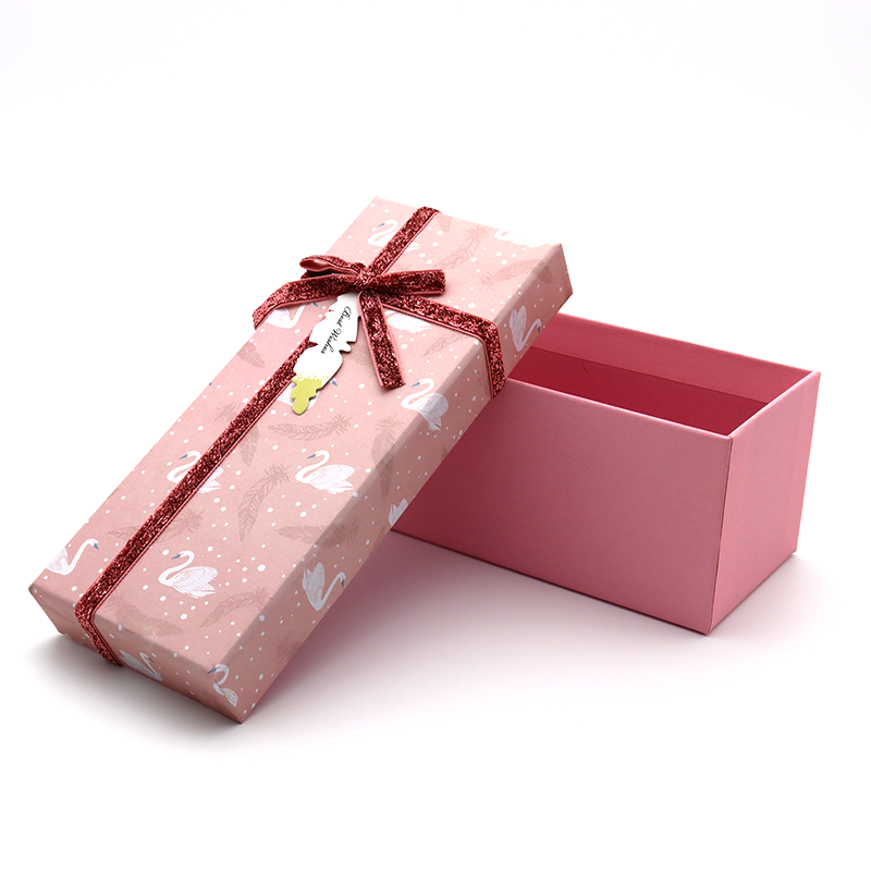 Scatola a spalla di carta rigidanera rosa personalizzata con bowknotnastro con scatola regalo da damigella d\'onore e borse